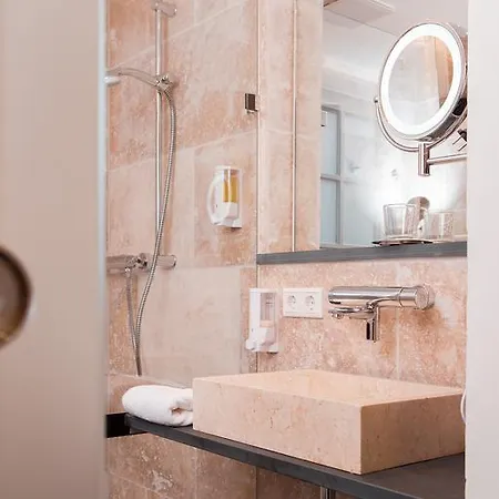 Biohotel Kunstquartier Отель